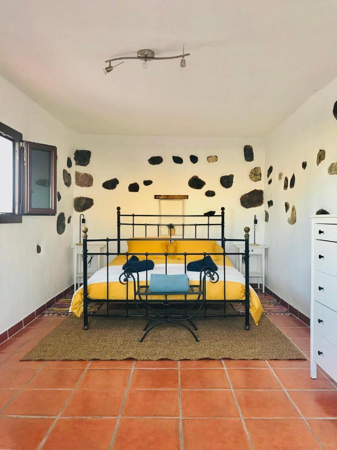 Coqueto Apartamento En El Cuchillo Тинахо Экстерьер фото